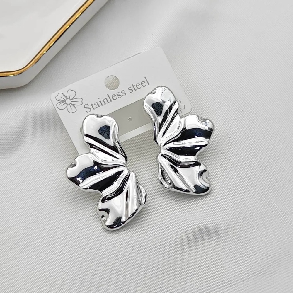 Silver Butterfly Earrings